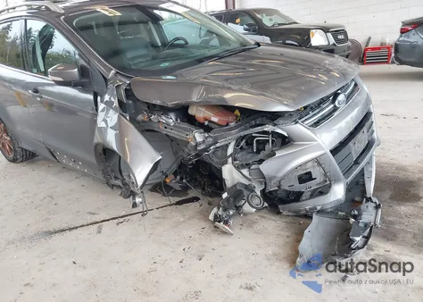 2014 Ford Escape Titanium z USA, uszkodzony, nr VIN 1FMCU9J91EUA05836